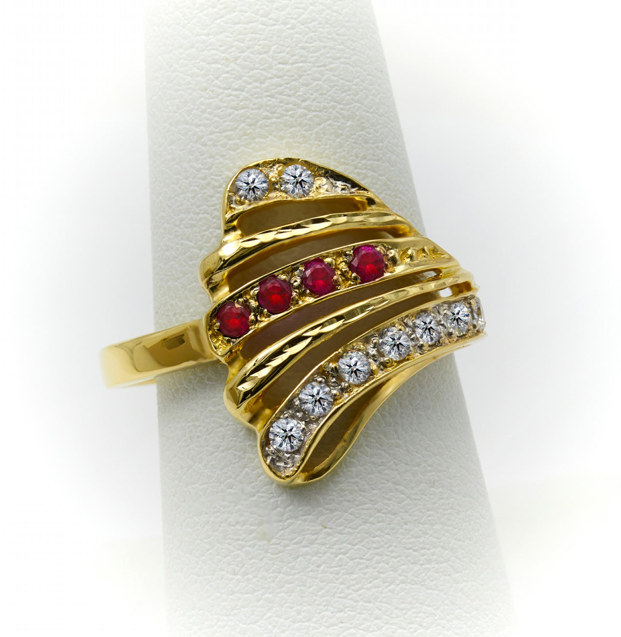 Anillo Concha de Oro 4