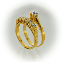 Anillos de Compromiso de Oro Tradicionales