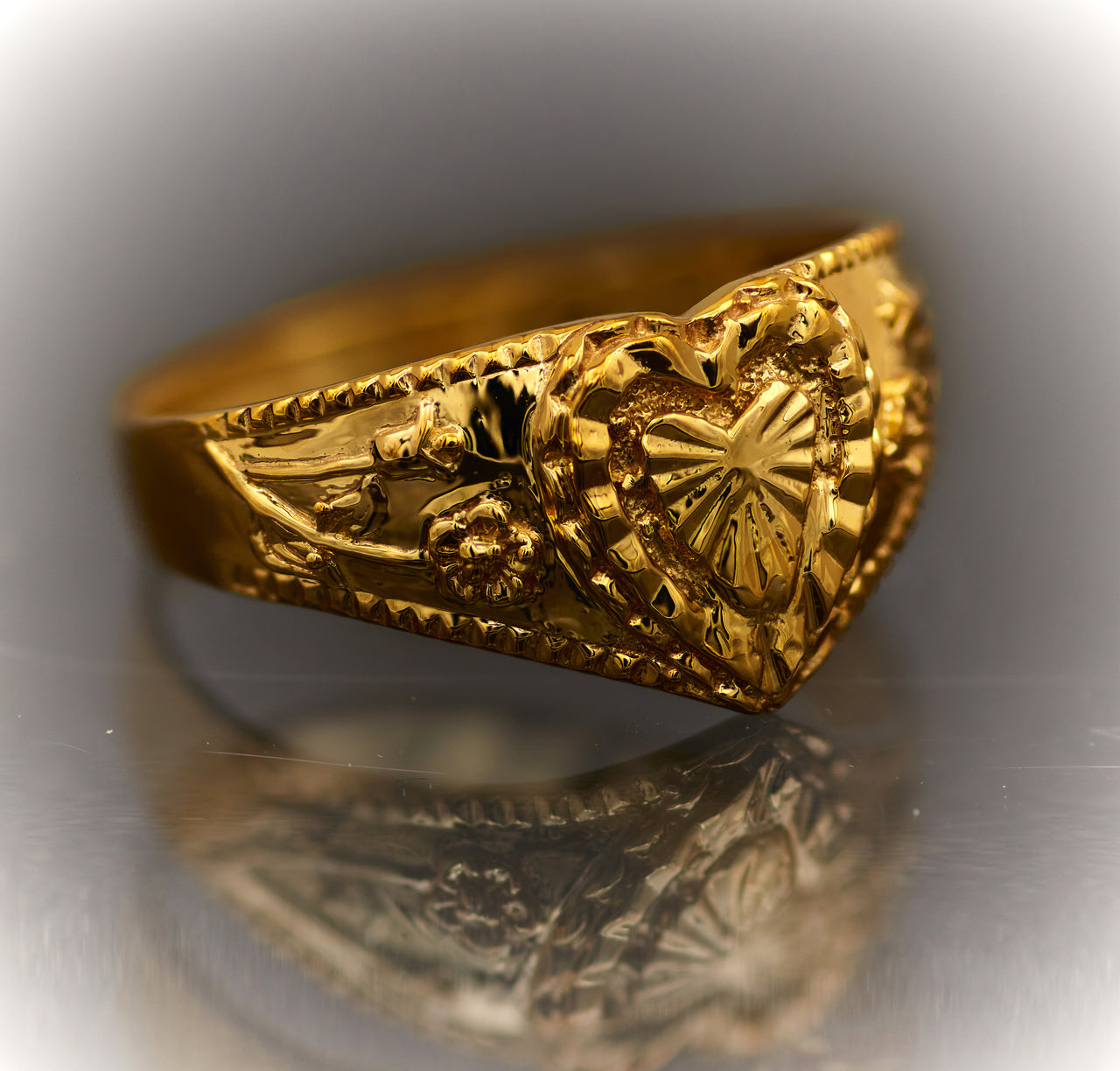 Anillo de Oro 10k Para Mujer en Forma de Crazòn
