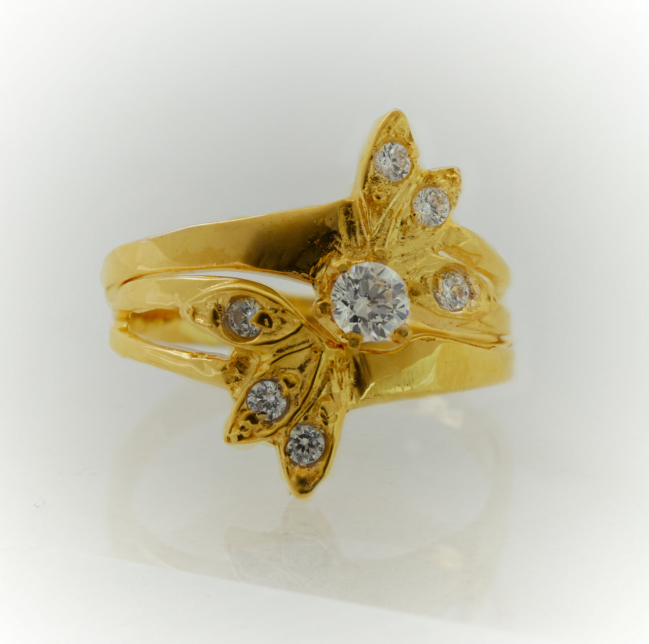 Anillo de compromiso de oro Mariposa 2