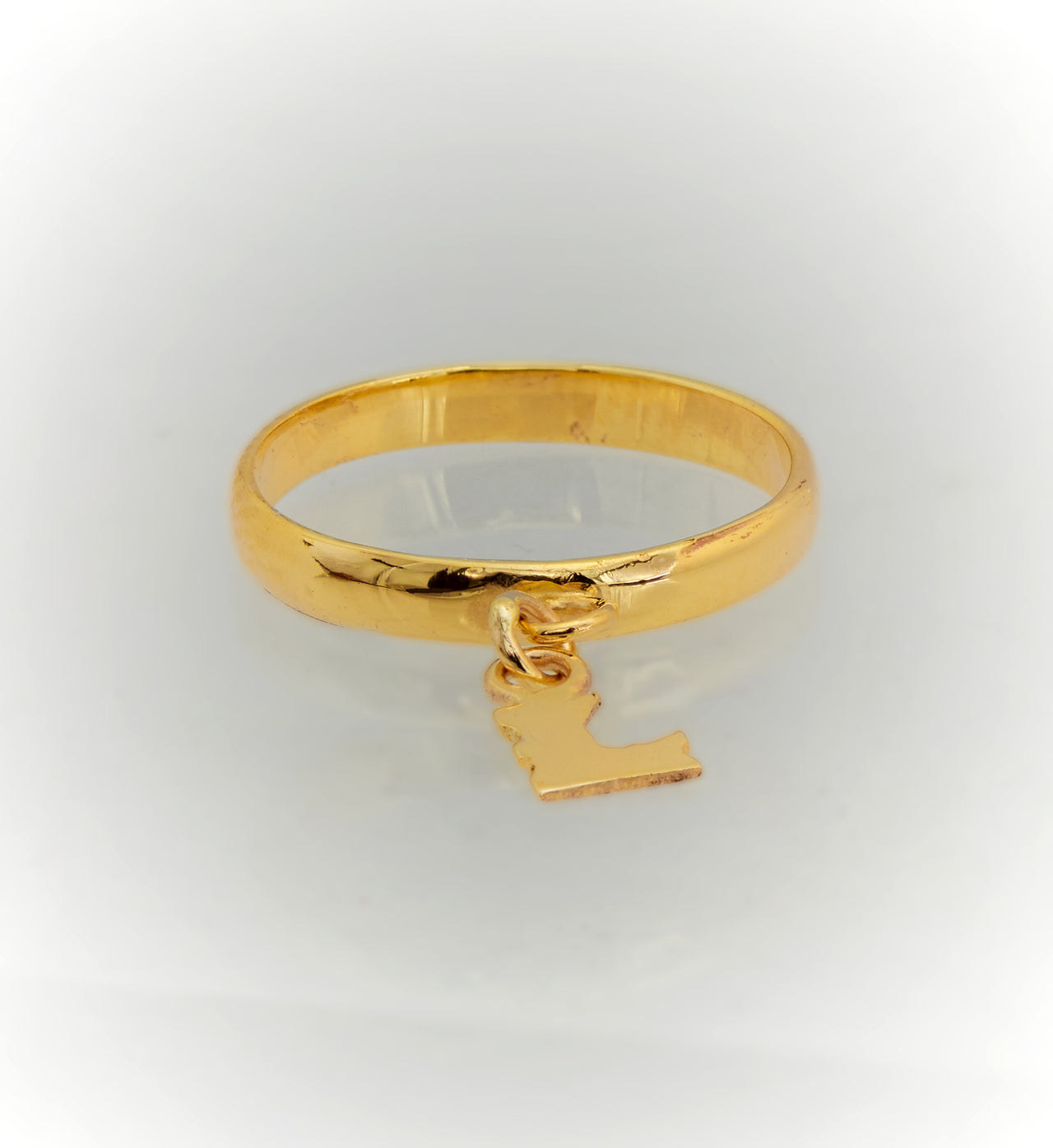 Anillos con Letra o Inicial Colgando sobre el Dedo para Mujer