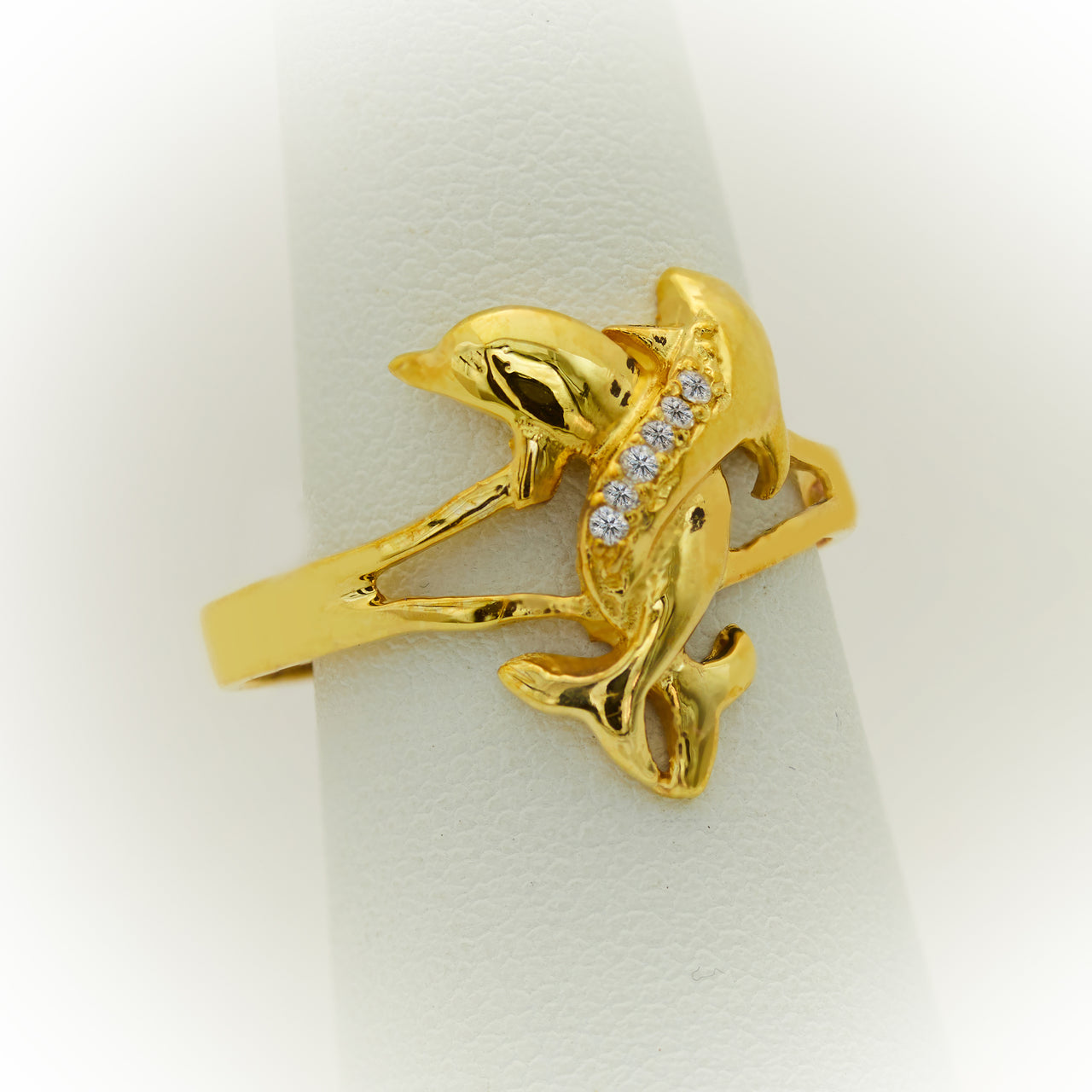 Anillo de Delfines