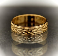 Anillo de Compromiso de Oro 10k o 14k para Hombre, Estilo Alianza con Diseños