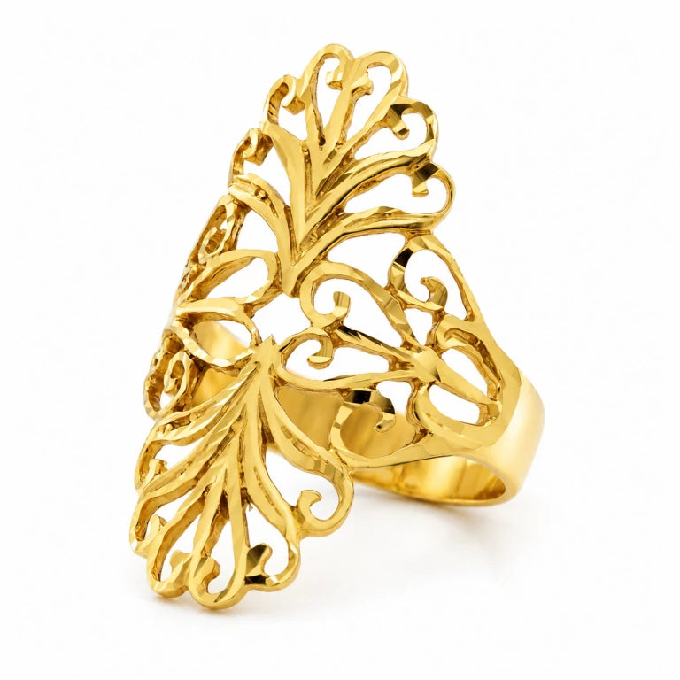 Anillo de mujer en oro amarillo 14k con diseño ornamental calado en vista angular