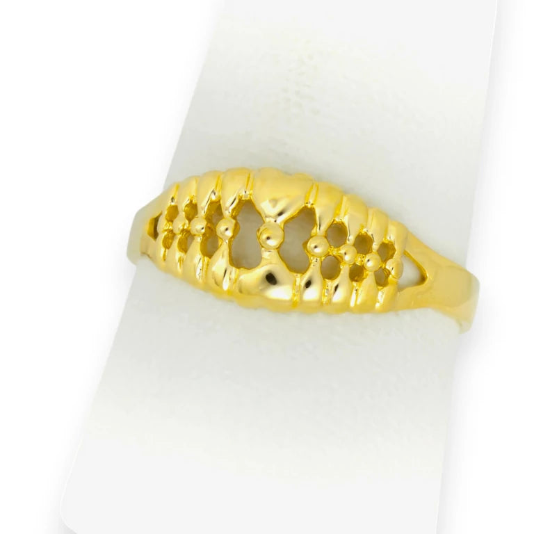 Anillo de corazones y lazos