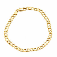 Pulsera cubana de oro para mujer con eslabones sólidos y acabado brillante sobre fondo blanco.