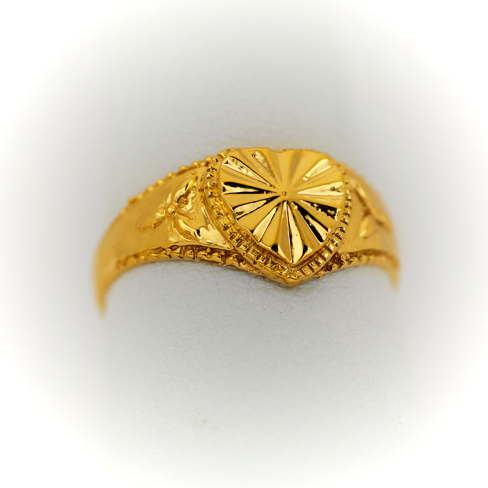 Anillo de Oro 10k Estilo Corazón Texturizado